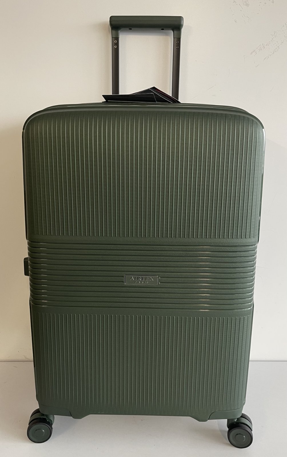 Валіза 68 см Airtex 251 з розширенням з поліпропілену середня темно-зелений