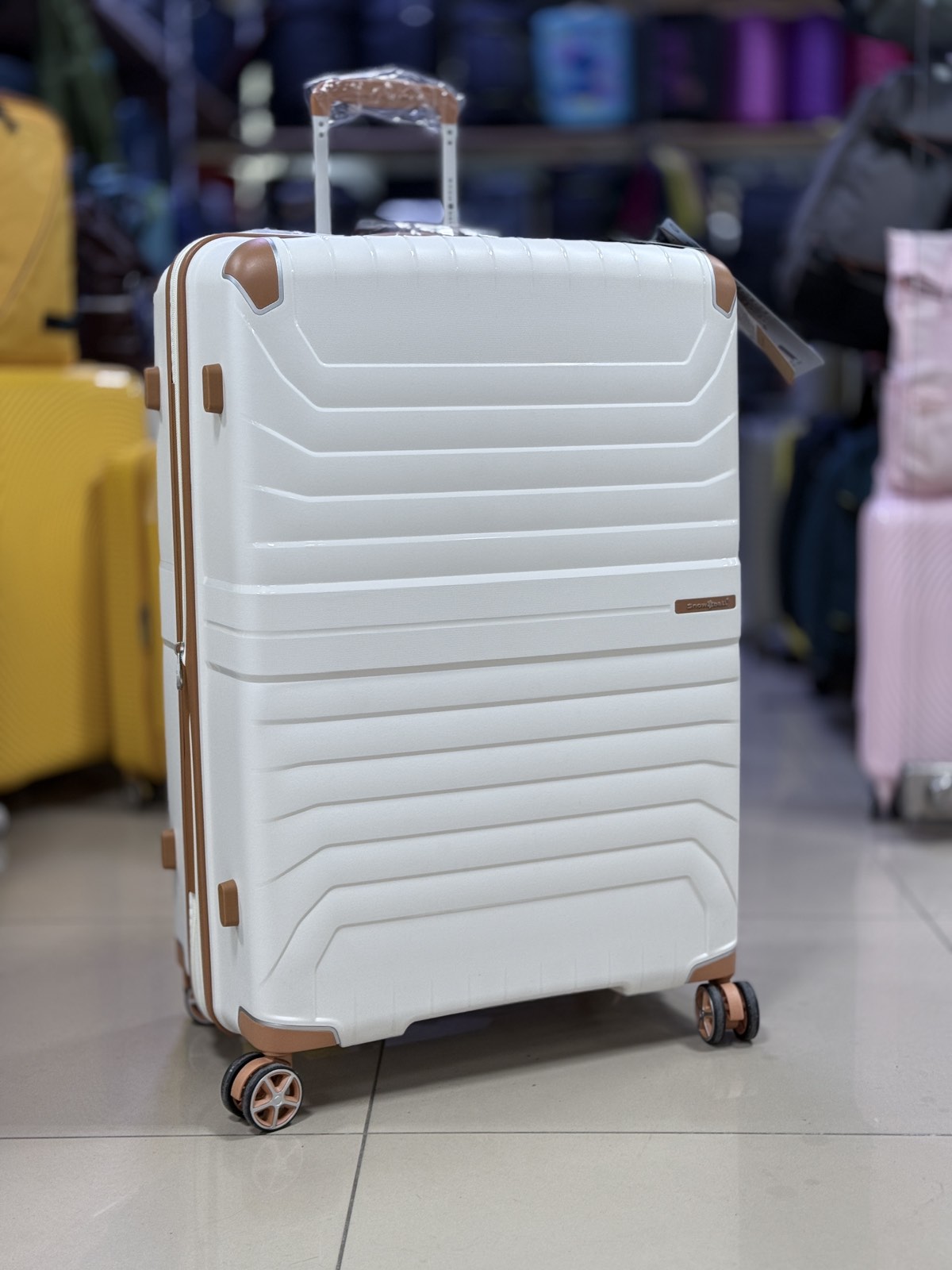 Валіза Snowball 59103 з розширенням велика білий