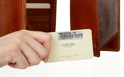 Чоловічий гаманець з натуральної шкіри Giudi 6965/GD/COL-PE