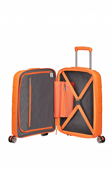 Валіза American Tourister Starvibe MD5*96002 маленька помаранчева з розширенням