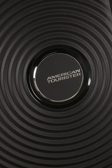 Валіза American Tourister Soundbox із поліпропілену на 4-х колесах 32G*002 Bass Black (середня)