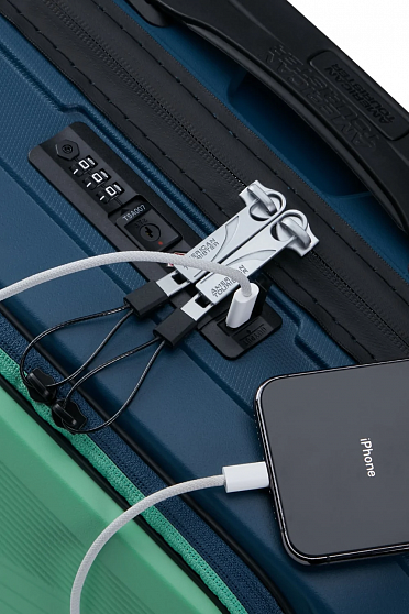 Валіза American Tourister AIRCONIC 88G*12005 з відділенням для ноутбуку