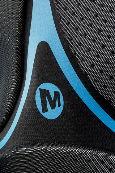 Рюкзак спортивний MERRELL Capra JBS23236;400 Чорний / салатовий / синій