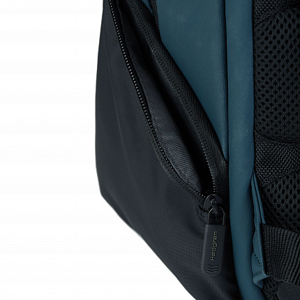 Чоловічий рюкзак для ноутбука 15,6 дюймів з дощовиком Hedgren Commute HCOM05/706