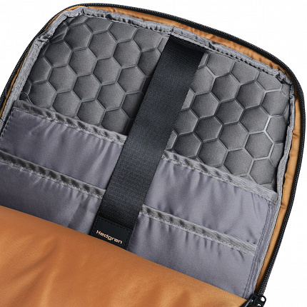 Чоловічий рюкзак для ноутбука 15,6 дюймів Hedgren NEXT HNXT05/343